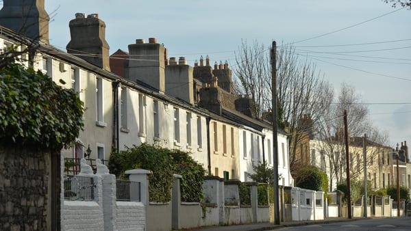 Annual house price growth accelerates to 9.6% in July