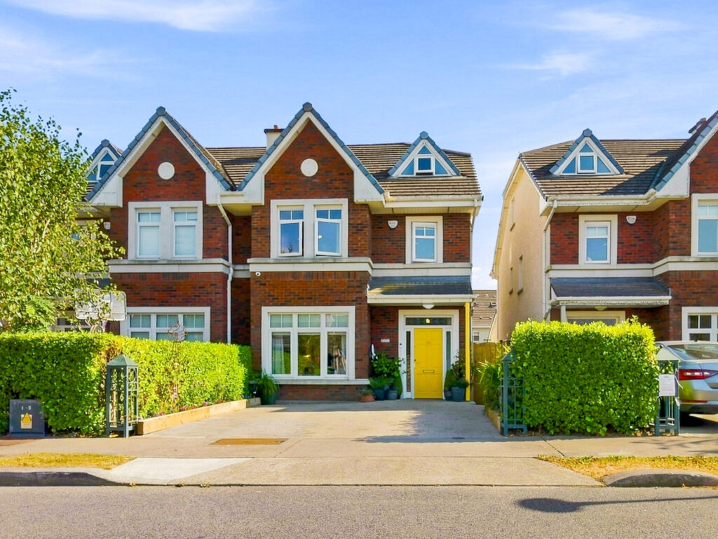 121 Castlemoyne Balgriffin, Dublin 13