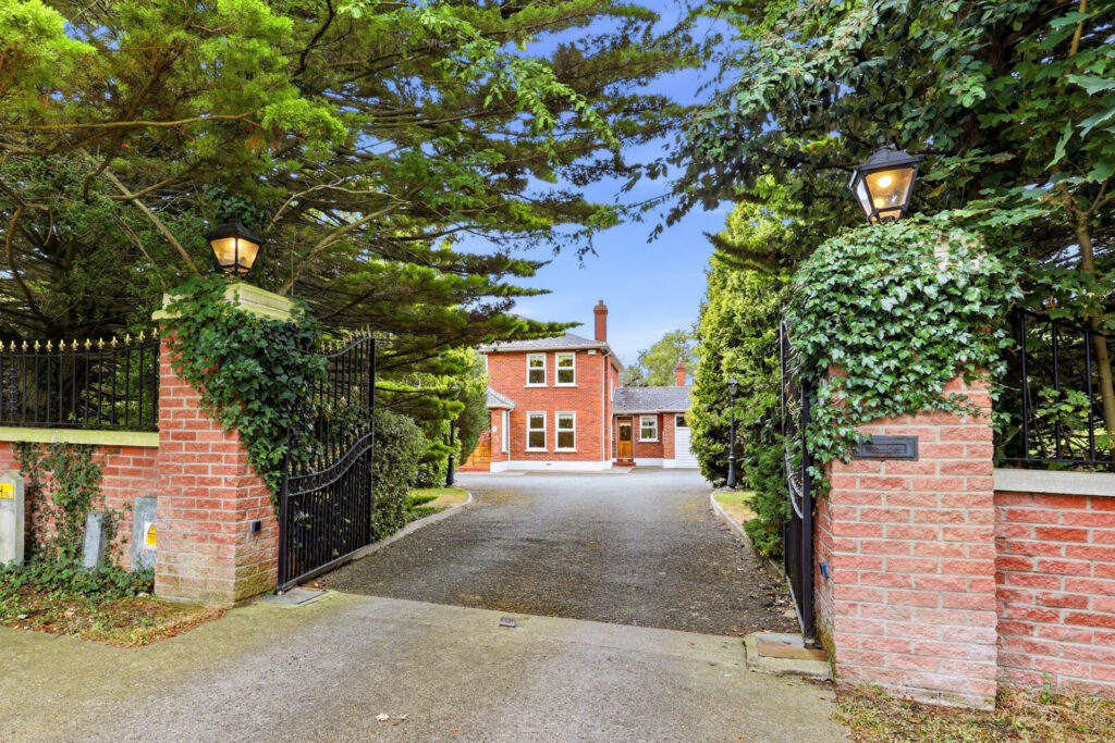 10 Homeleigh, Proterstown, Castleknock, Dublin