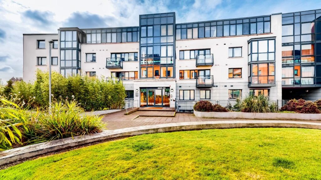 Apartment 126, Block 4, Parkgate Place, Dublin 8 D08R584