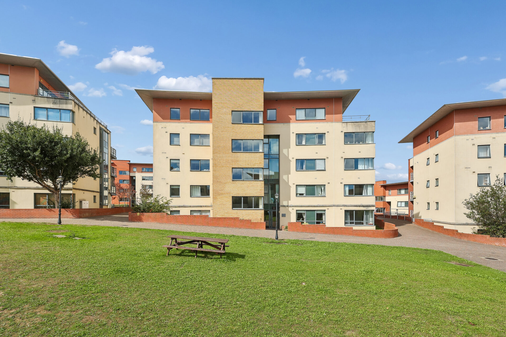 Apartment 116 The Oval, Tullyvale, Cherrywood, Dublin 18 D18E725